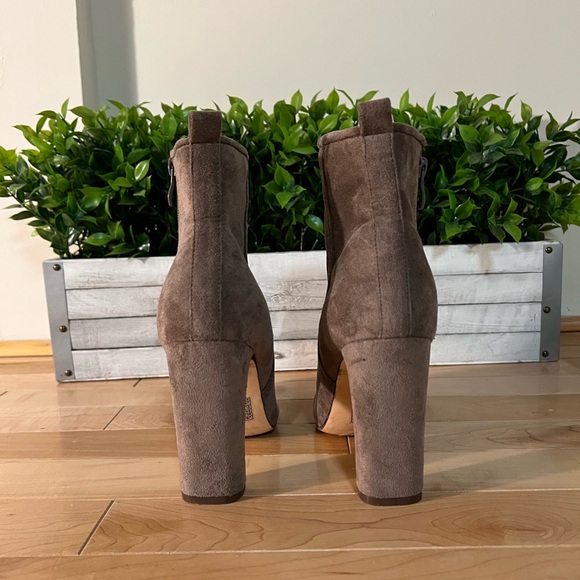 High Heel Ankle Booties - Picture 4 of 6